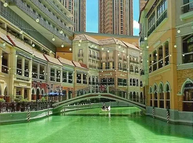 Morgan Bgc Shortwalk3 Venice Mall Free Pool Gym Apartment