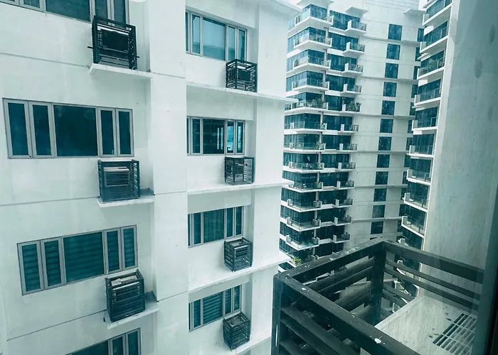 Morgan Bgc Shortwalk3 Venice Mall Free Pool Gym Apartamento Manila