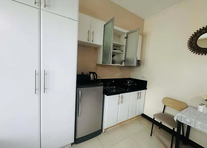 Apartment Morgan Bgc Shortwalk3 Venice Mall Free Pool Gym