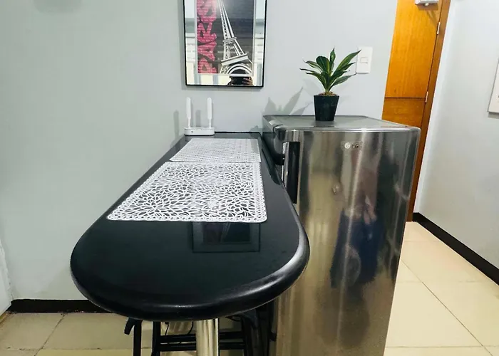 Morgan Bgc Shortwalk3 Venice Mall Free Pool Gym Apartment *